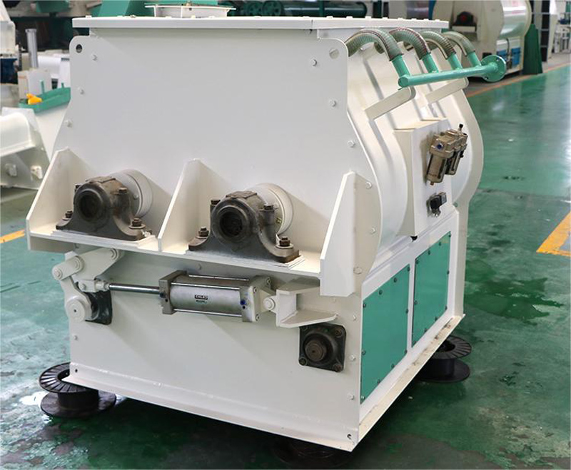 Features of Gravityless Twin Shaft Paddle Mixer 