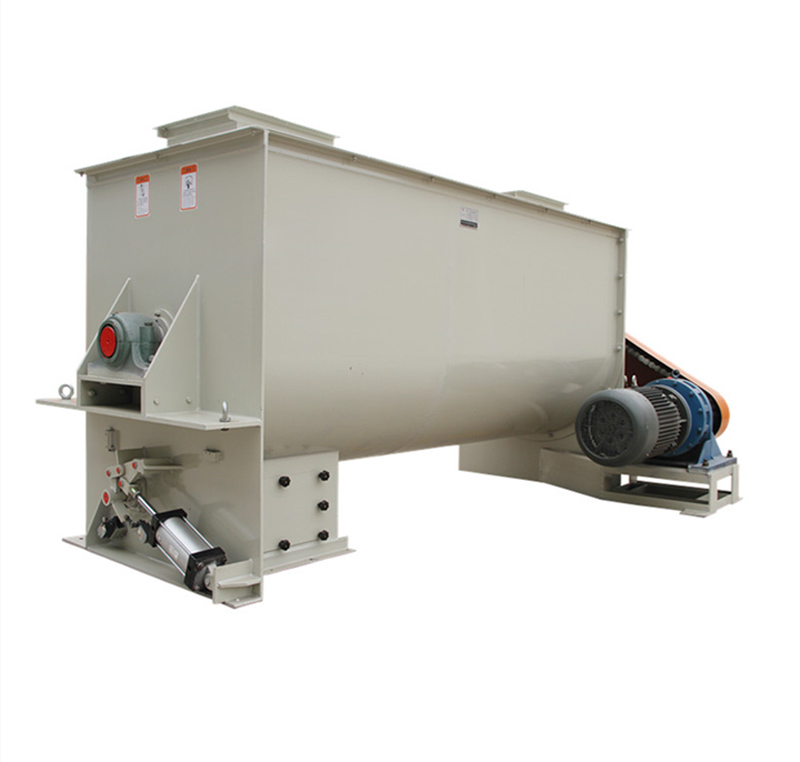 Features of Pig feed crushing mixer 