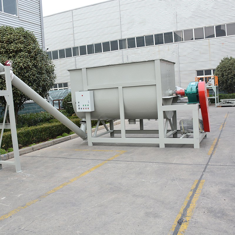 Features of Chicken feed mixer