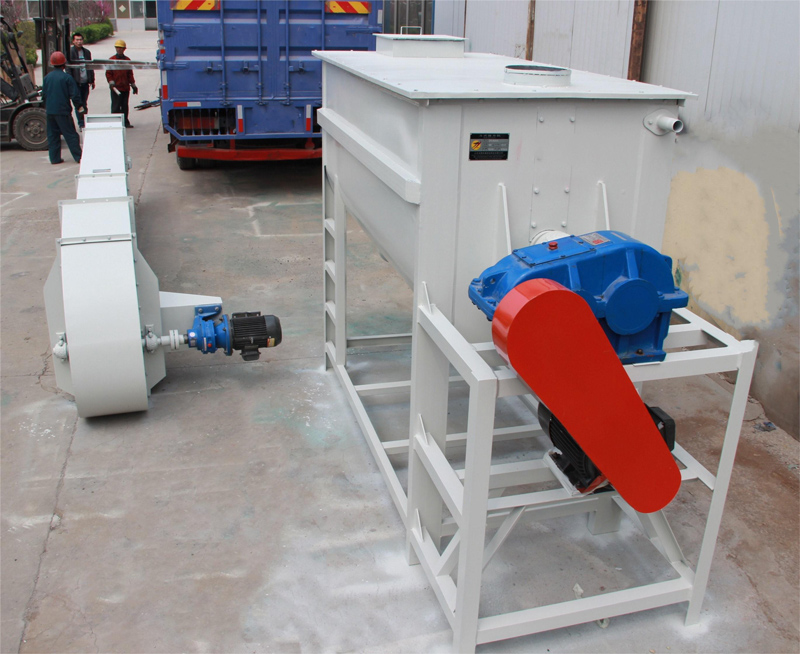 Heavy Duty Feed Ribbon Mixer