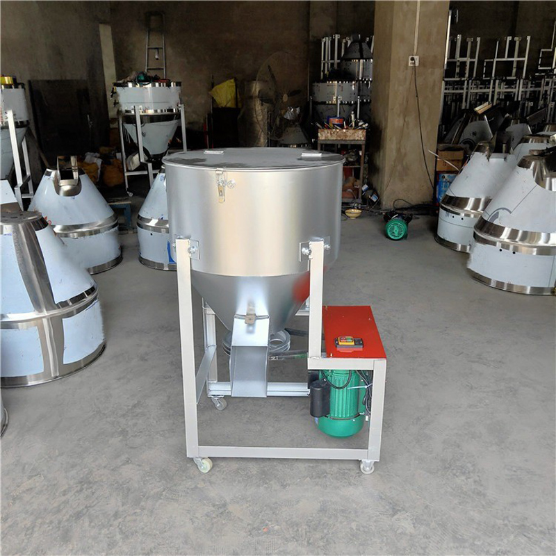 Applications of feed dry and wet mixer