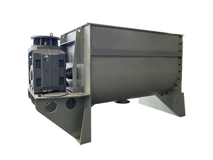 Chicken feed for horizontal ribbon mixer